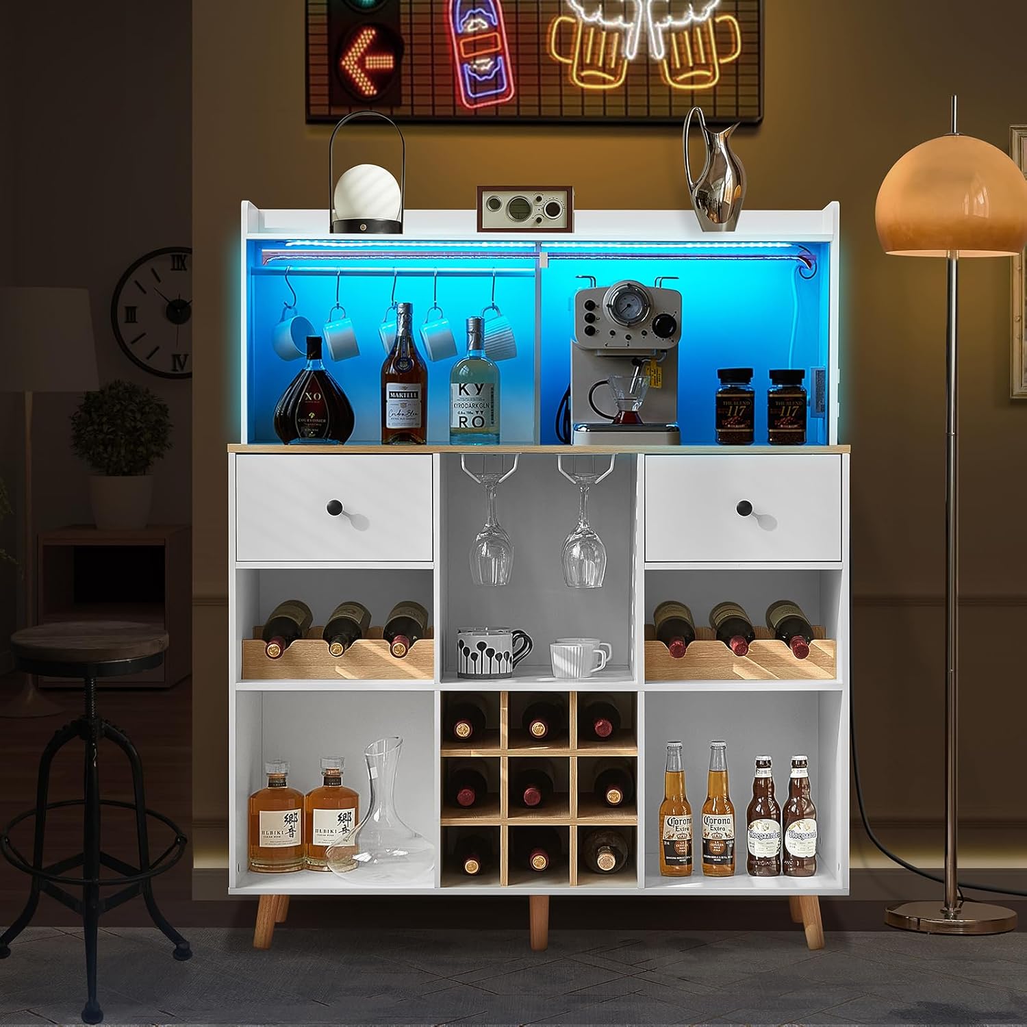 Güç Çıkışı ve LED Işık ile Şar - Home Bar Shelves incelemesi ve fiyatı